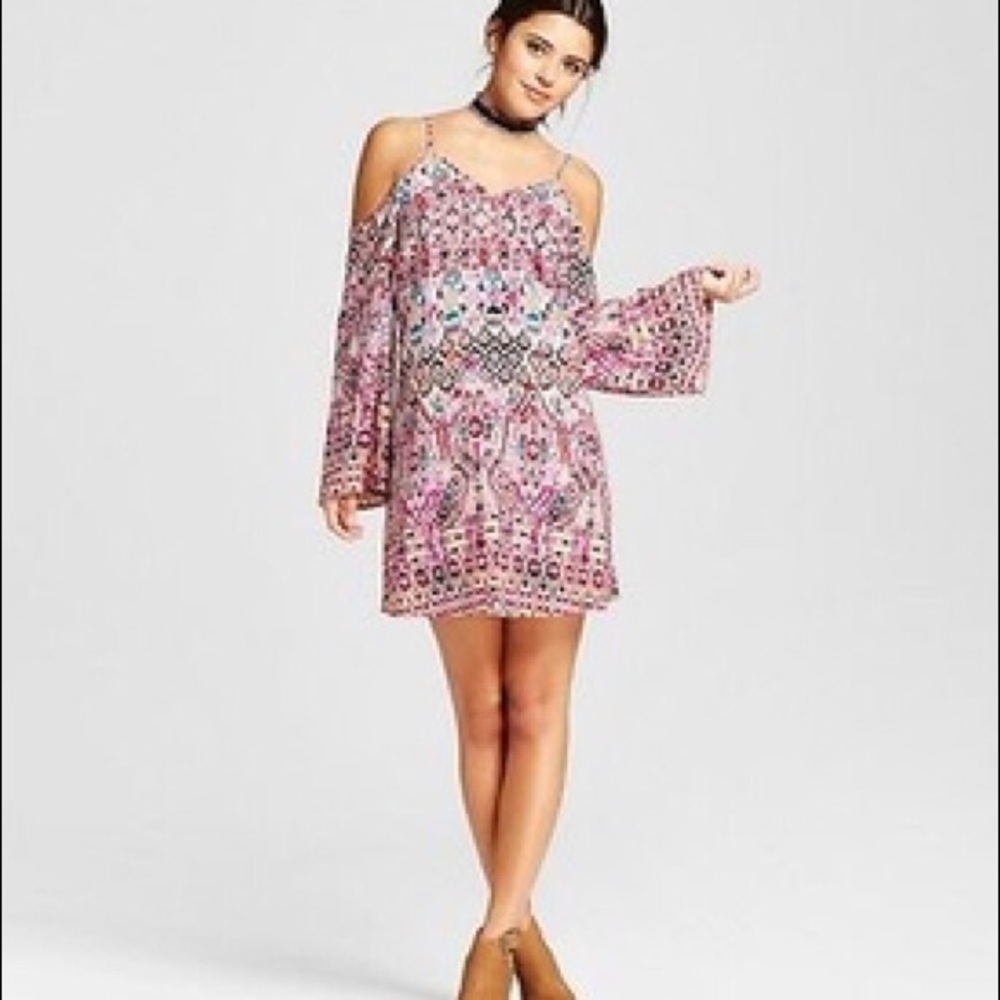 Cold shoulder Dress